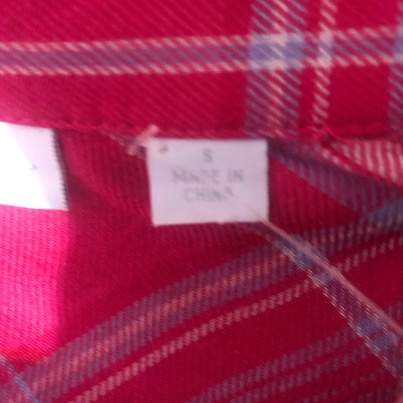 Pink flannel - Picture 2 of 2